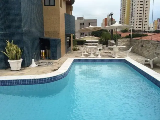 Foto 4 de Apartamento com 4 Quartos à venda, 86m² em Manaíra, João Pessoa