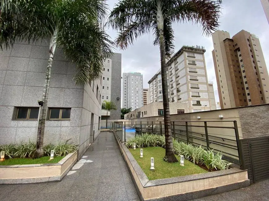 Foto 2 de Apartamento com 4 Quartos à venda, 180m² em Santo Agostinho, Belo Horizonte