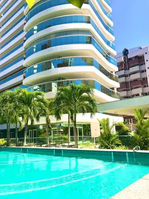Foto 1 de Apartamento com 5 Quartos à venda, 339m² em Meireles, Fortaleza