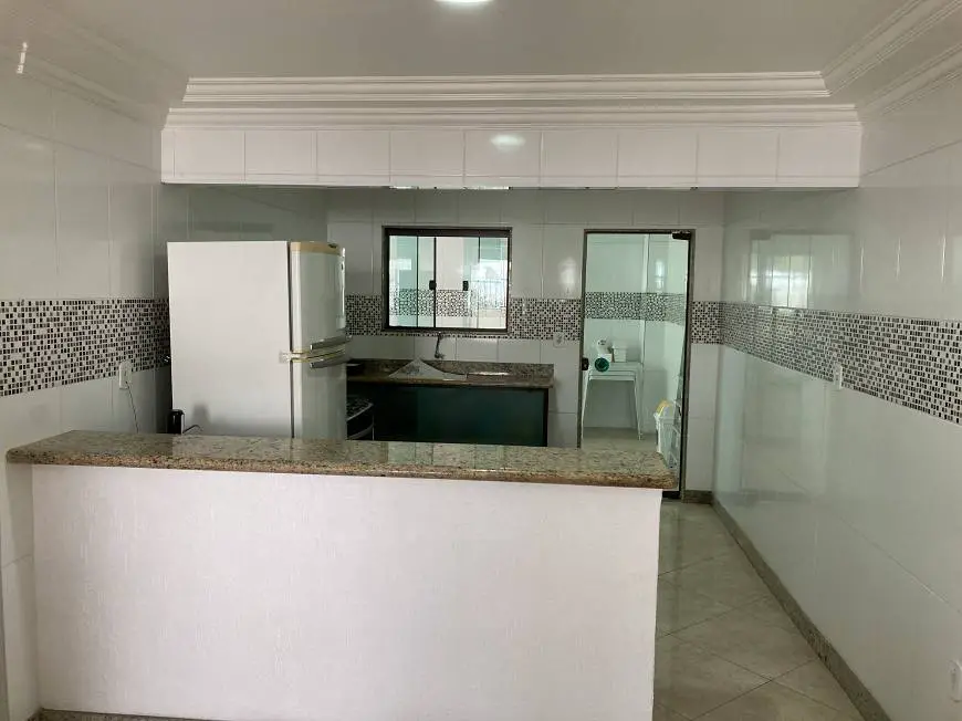 Foto 3 de Casa com 3 Quartos à venda, 240m² em Balneário Remanso, Rio das Ostras