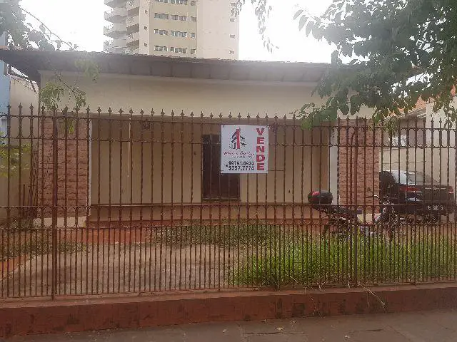 Foto 1 de Casa com 3 Quartos à venda, 214m² em Centro, Araraquara