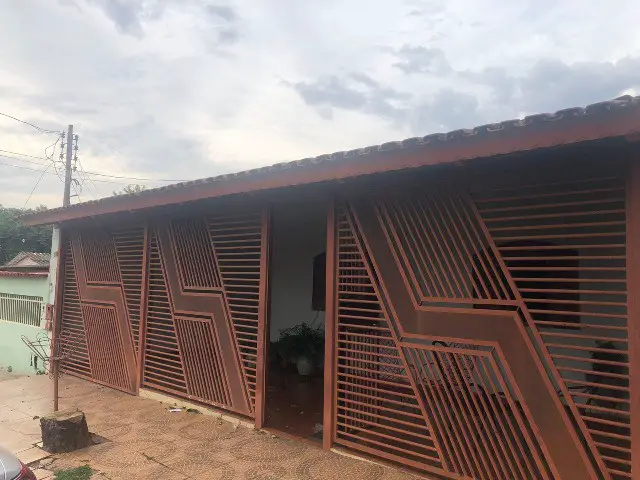 Foto 1 de Casa com 3 Quartos à venda, 250m² em Conjunto Vera Cruz, Goiânia