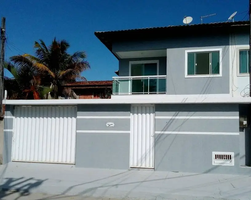 Foto 1 de Casa com 3 Quartos à venda, 100m² em Jardim Mariléa, Rio das Ostras