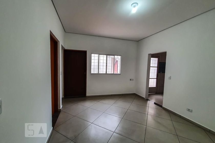 Foto 4 de Casa com 3 Quartos para alugar, 201m² em Vila das Mercês, São Paulo