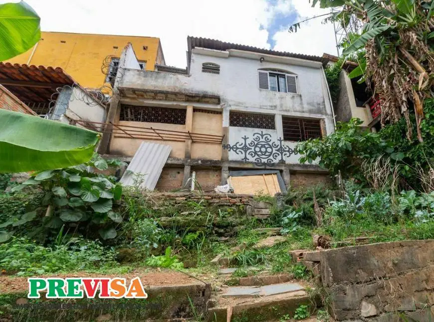Foto 4 de Casa com 4 Quartos à venda, 400m² em Sagrada Família, Belo Horizonte