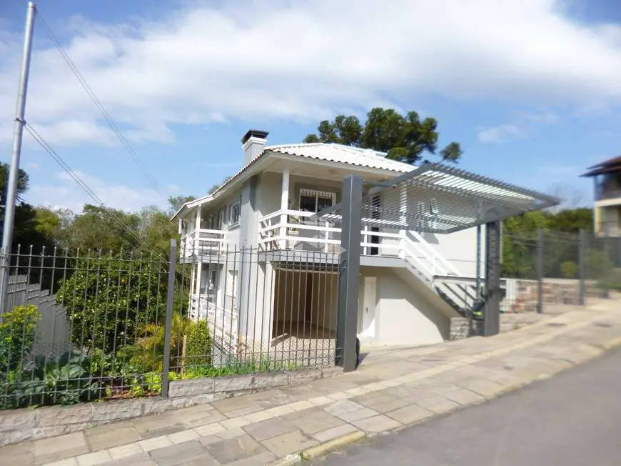 Foto 1 de Casa com 5 Quartos à venda, 232m² em Santa Terezinha, Garibaldi