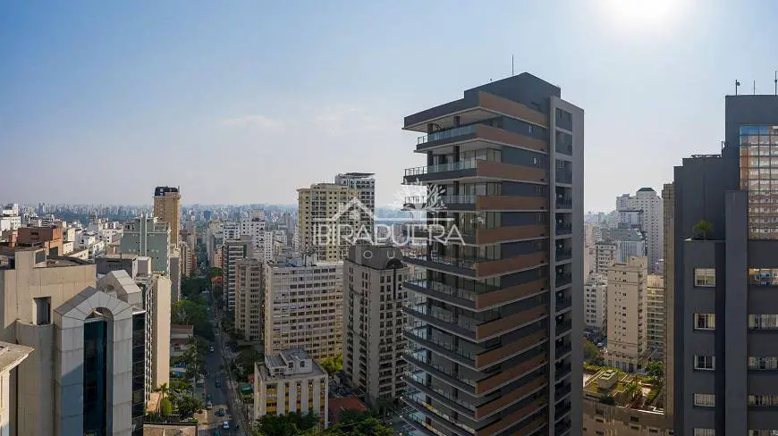 Foto 1 de Cobertura com 4 Quartos à venda, 475m² em Jardins, São Paulo
