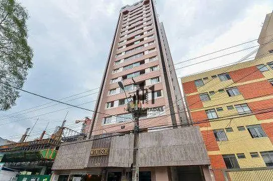 Foto 1 de Flat com 1 Quarto à venda, 45m² em Centro, Curitiba
