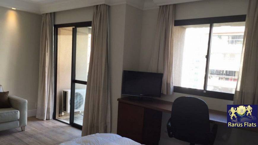 Foto 1 de Flat com 1 Quarto à venda, 33m² em Itaim Bibi, São Paulo