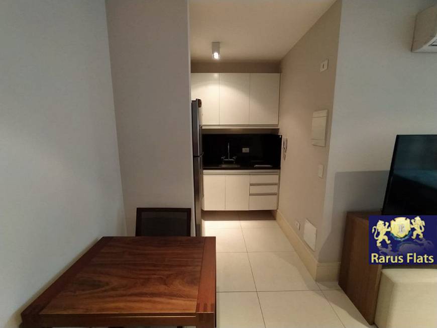Foto 5 de Flat com 1 Quarto para alugar, 38m² em Itaim Bibi, São Paulo