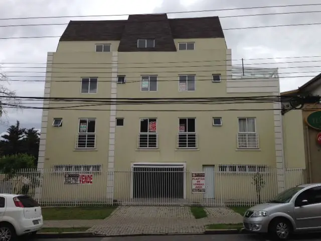 Foto 1 de Kitnet com 1 Quarto à venda, 23m² em Água Verde, Curitiba