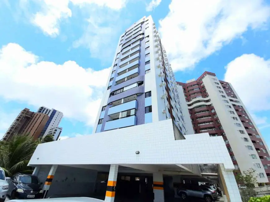 Foto 1 de Apartamento com 1 Quarto à venda, 40m² em Candeias, Jaboatão dos Guararapes
