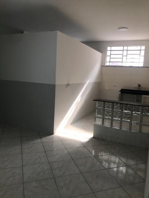 Foto 1 de Apartamento com 2 Quartos para alugar, 30m² em Água Fria, São Paulo