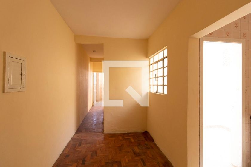 Foto 1 de Apartamento com 2 Quartos para alugar, 50m² em Água Fria, São Paulo