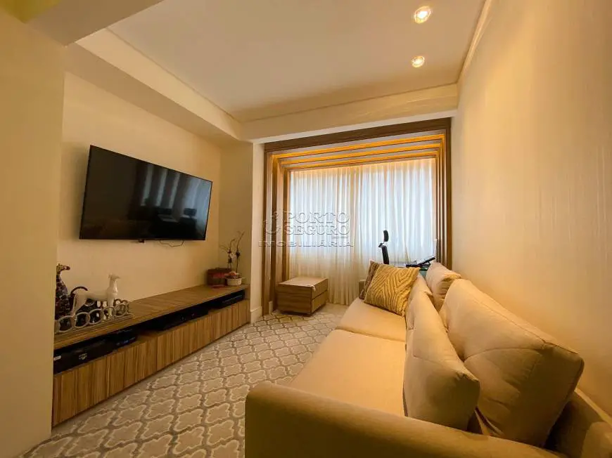 Foto 1 de Apartamento com 2 Quartos à venda, 76m² em Centro, Florianópolis