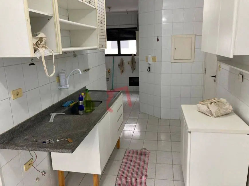 Foto 4 de Apartamento com 2 Quartos para alugar, 130m² em Cerqueira César, São Paulo