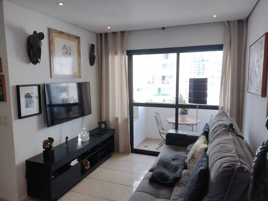 Foto 2 de Apartamento com 2 Quartos à venda, 70m² em Chácara Klabin, São Paulo