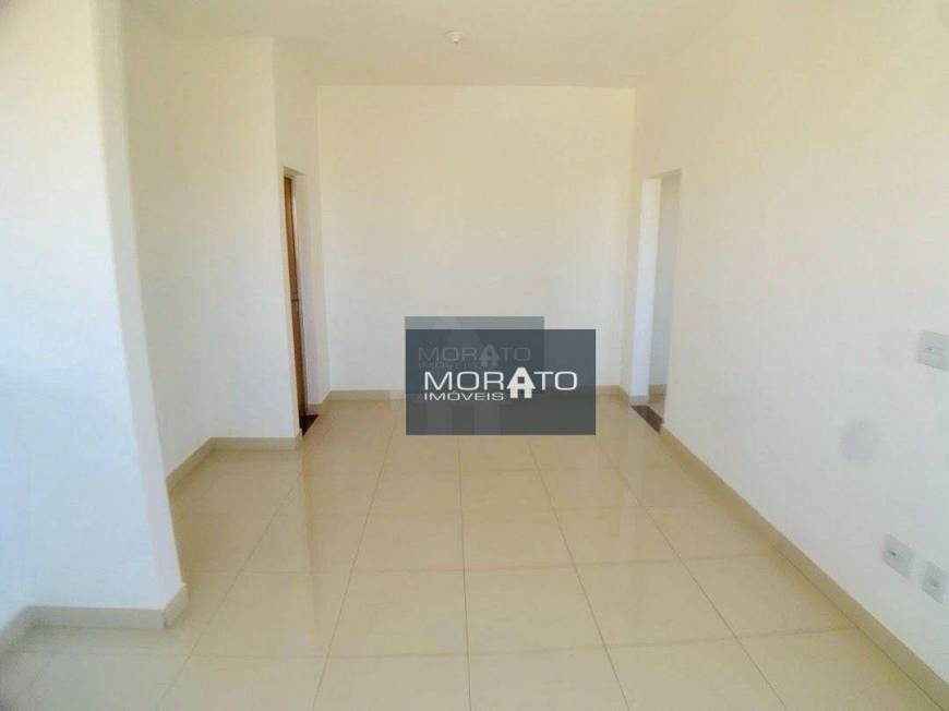 Foto 3 de Apartamento com 2 Quartos à venda, 81m² em Nacional, Contagem