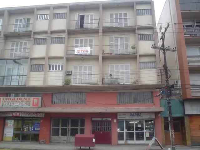 Foto 1 de Apartamento com 2 Quartos para alugar, 70m² em São João, Porto Alegre
