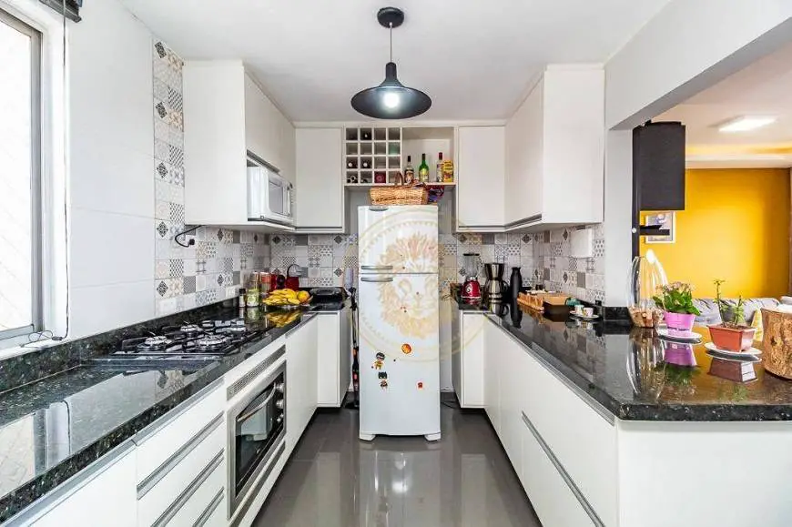 Foto 2 de Apartamento com 3 Quartos à venda, 75m² em Água Verde, Curitiba