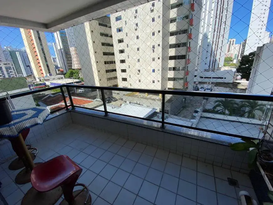 Foto 1 de Apartamento com 3 Quartos à venda, 110m² em Boa Viagem, Recife