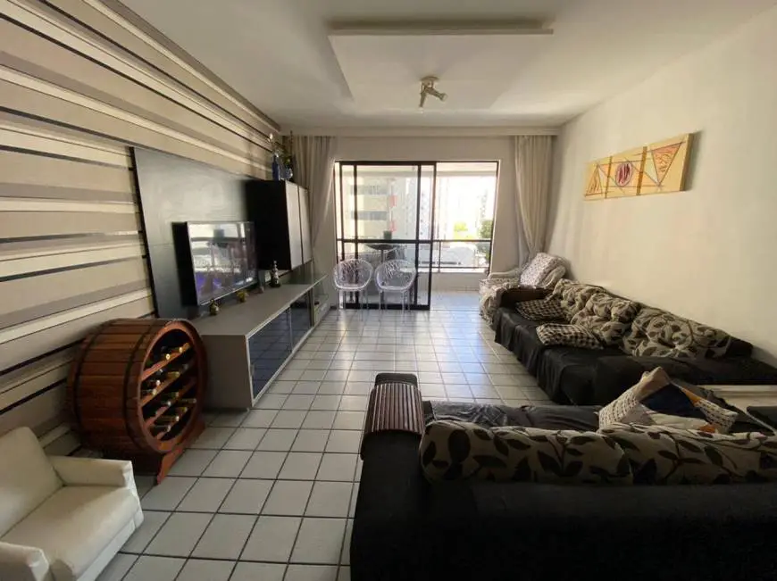 Foto 4 de Apartamento com 3 Quartos à venda, 110m² em Boa Viagem, Recife