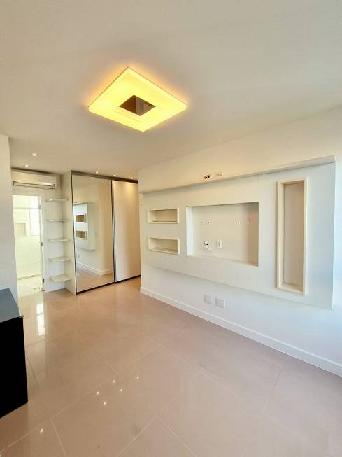 Foto 5 de Apartamento com 3 Quartos à venda, 154m² em Itaigara, Salvador