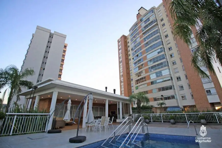 Foto 1 de Apartamento com 3 Quartos à venda, 128m² em Jardim do Salso, Porto Alegre