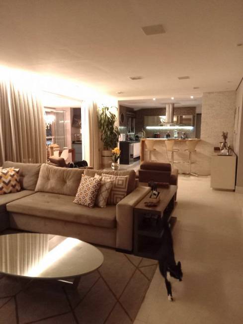 Foto 1 de Apartamento com 3 Quartos à venda, 141m² em Jardim Monte Kemel, São Paulo