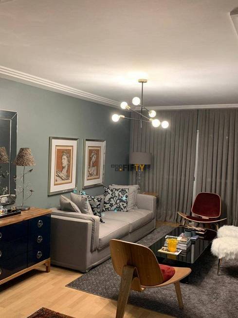 Foto 1 de Apartamento com 3 Quartos à venda, 130m² em Jardins, São Paulo