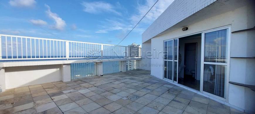 Foto 2 de Apartamento com 3 Quartos à venda, 249m² em Piedade, Jaboatão dos Guararapes