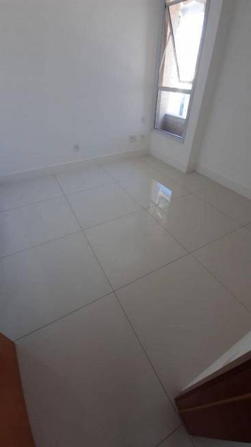 Foto 4 de Apartamento com 3 Quartos para alugar, 80m² em Praia de Itaparica, Vila Velha