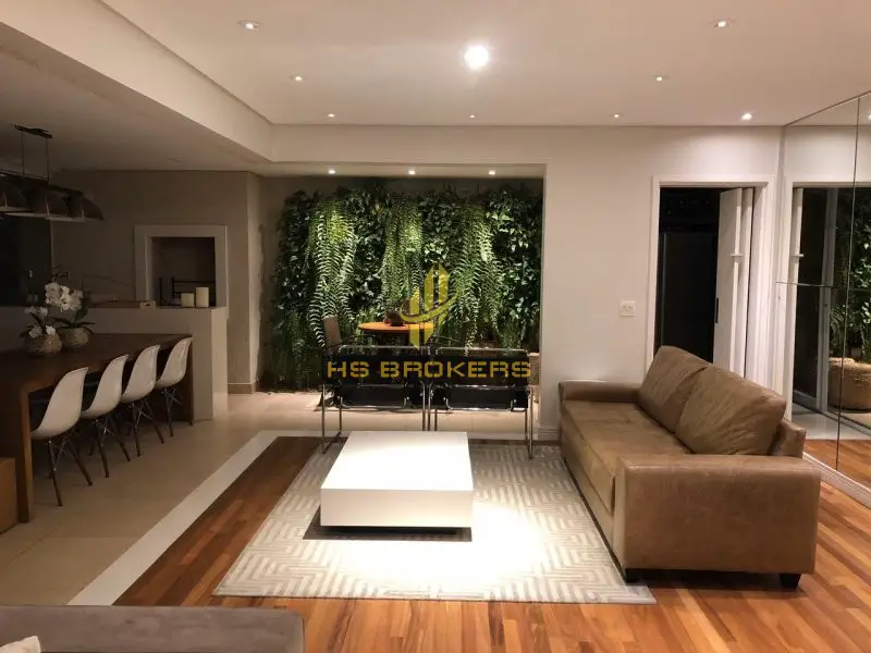 Foto 3 de Apartamento com 3 Quartos à venda, 157m² em Vila Olímpia, São Paulo