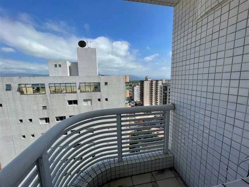 Foto 3 de Apartamento com 3 Quartos à venda, 171m² em Vila Tupi, Praia Grande
