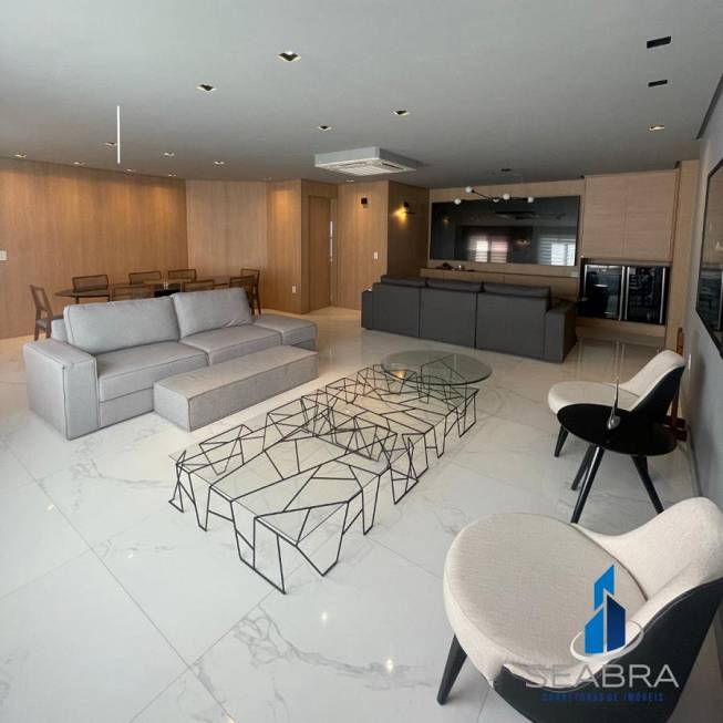 Foto 1 de Apartamento com 3 Quartos à venda, 185m² em Vitória, Salvador