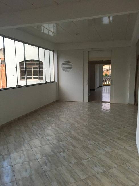 Foto 1 de Apartamento com 4 Quartos para venda ou aluguel, 160m² em Baronesa , Santa Luzia