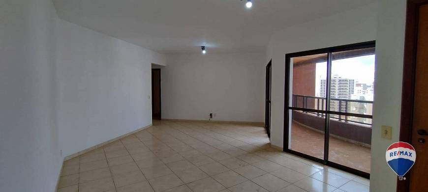 Foto 2 de Apartamento com 4 Quartos para alugar, 174m² em Centro, Ribeirão Preto