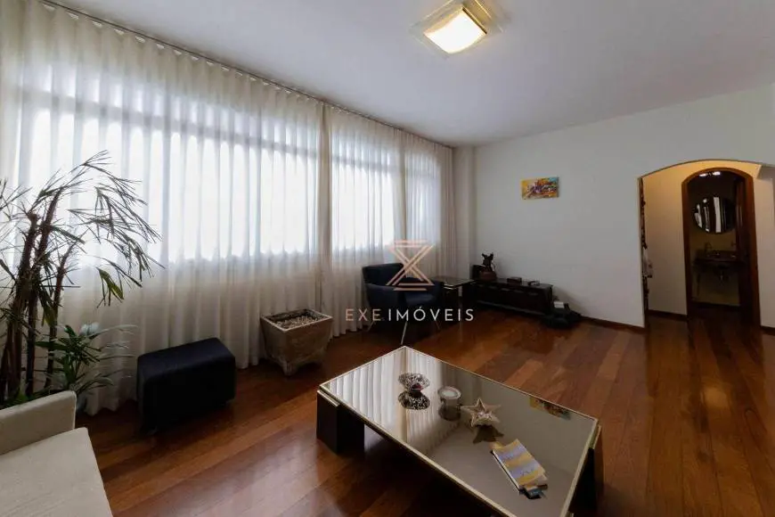 Foto 1 de Apartamento com 4 Quartos à venda, 224m² em Cruzeiro, Belo Horizonte