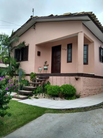 Foto 2 de Casa com 2 Quartos à venda, 176m² em Jardim Angélica, Criciúma