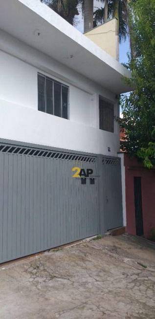 Foto 1 de Casa com 2 Quartos à venda, 190m² em Vila Romana, São Paulo