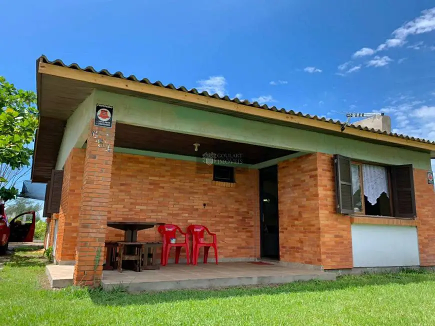 Foto 1 de Casa com 3 Quartos à venda, 90m² em Centro, Capão da Canoa