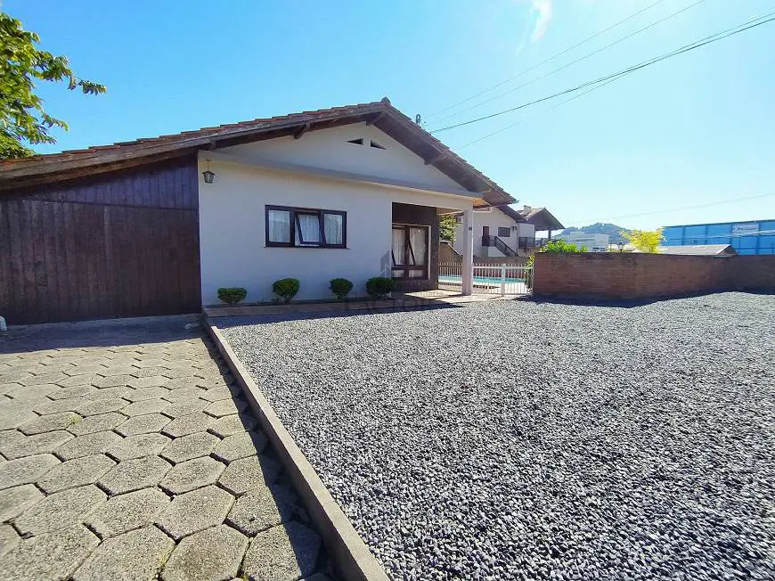 Foto 1 de Casa com 3 Quartos à venda, 167m² em Das Nacoes, Timbó