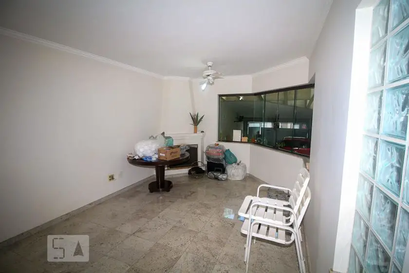 Foto 1 de Casa com 3 Quartos para alugar, 240m² em Jardim Anália Franco, São Paulo