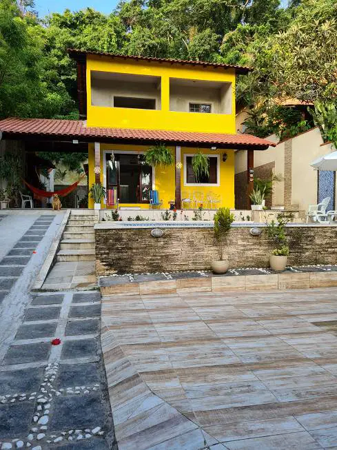 Foto 3 de Casa com 3 Quartos à venda, 180m² em Maravista, Niterói