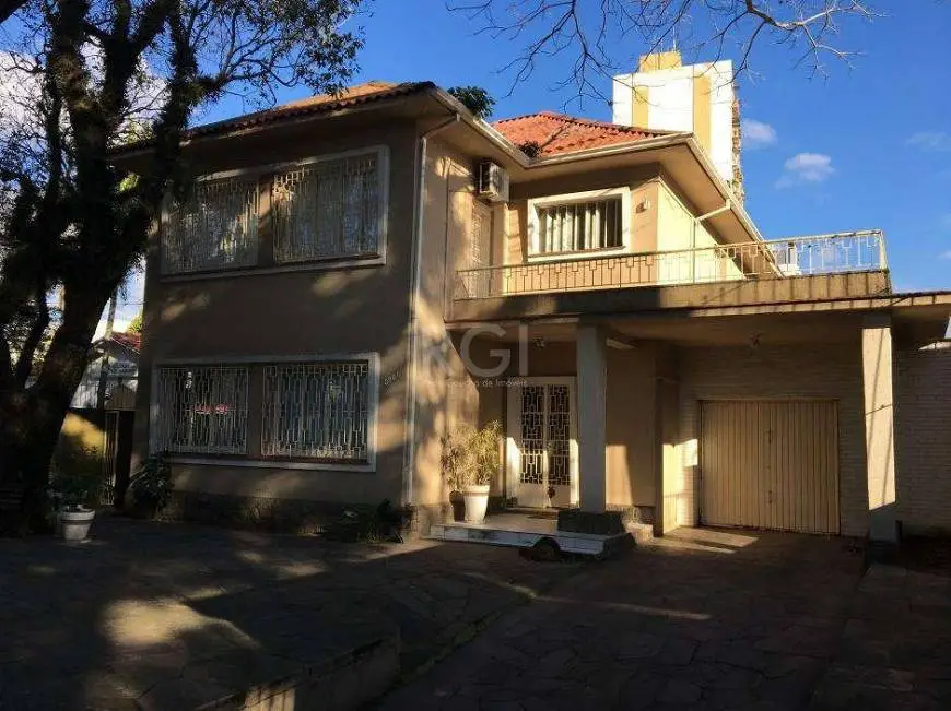 Foto 1 de Casa com 3 Quartos à venda, 325m² em Petrópolis, Porto Alegre