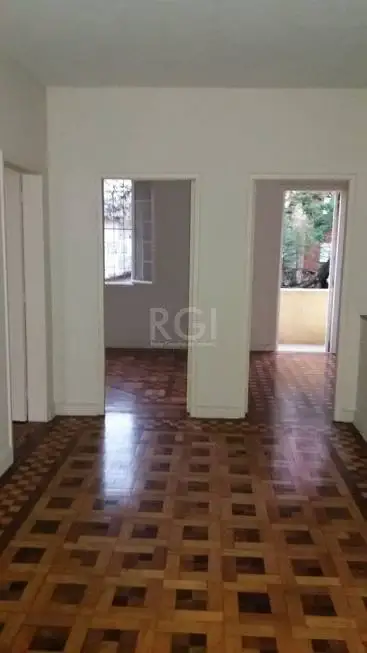 Foto 3 de Casa com 5 Quartos à venda, 300m² em Bela Vista, Porto Alegre