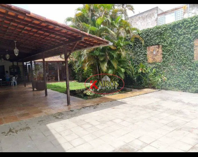 Foto 1 de Casa com 6 Quartos à venda, 360m² em Souza, Belém