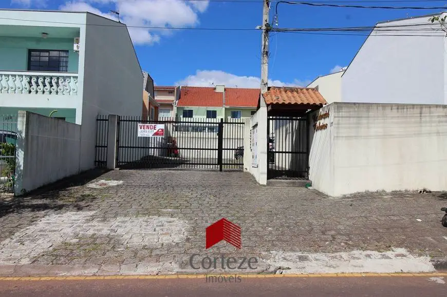 Foto 1 de Sobrado com 3 Quartos à venda, 95m² em Centro, São José dos Pinhais