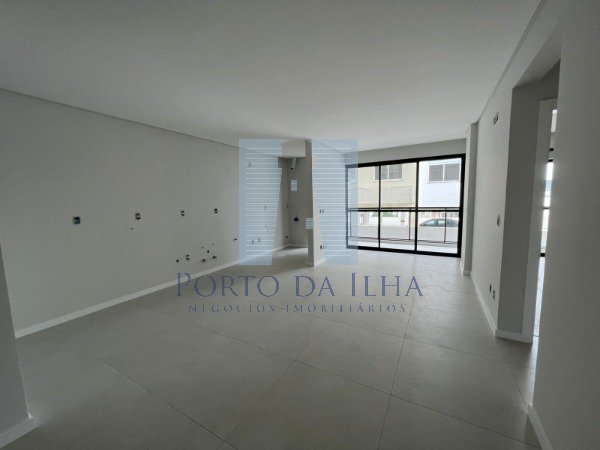 Foto 4 de Apartamento com 2 Quartos à venda, 79m² em Coqueiros, Florianópolis