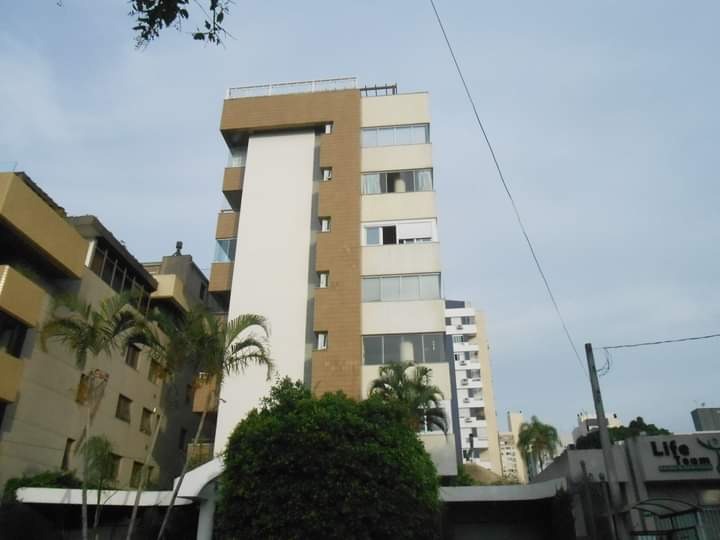 Foto 1 de Apartamento com 2 Quartos à venda, 93m² em Santana, Porto Alegre
